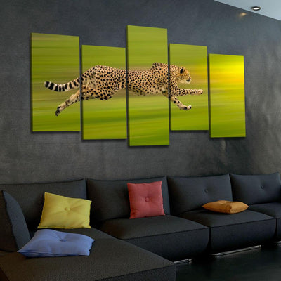 Cheetah On The Run - Amazing Canvas Prints