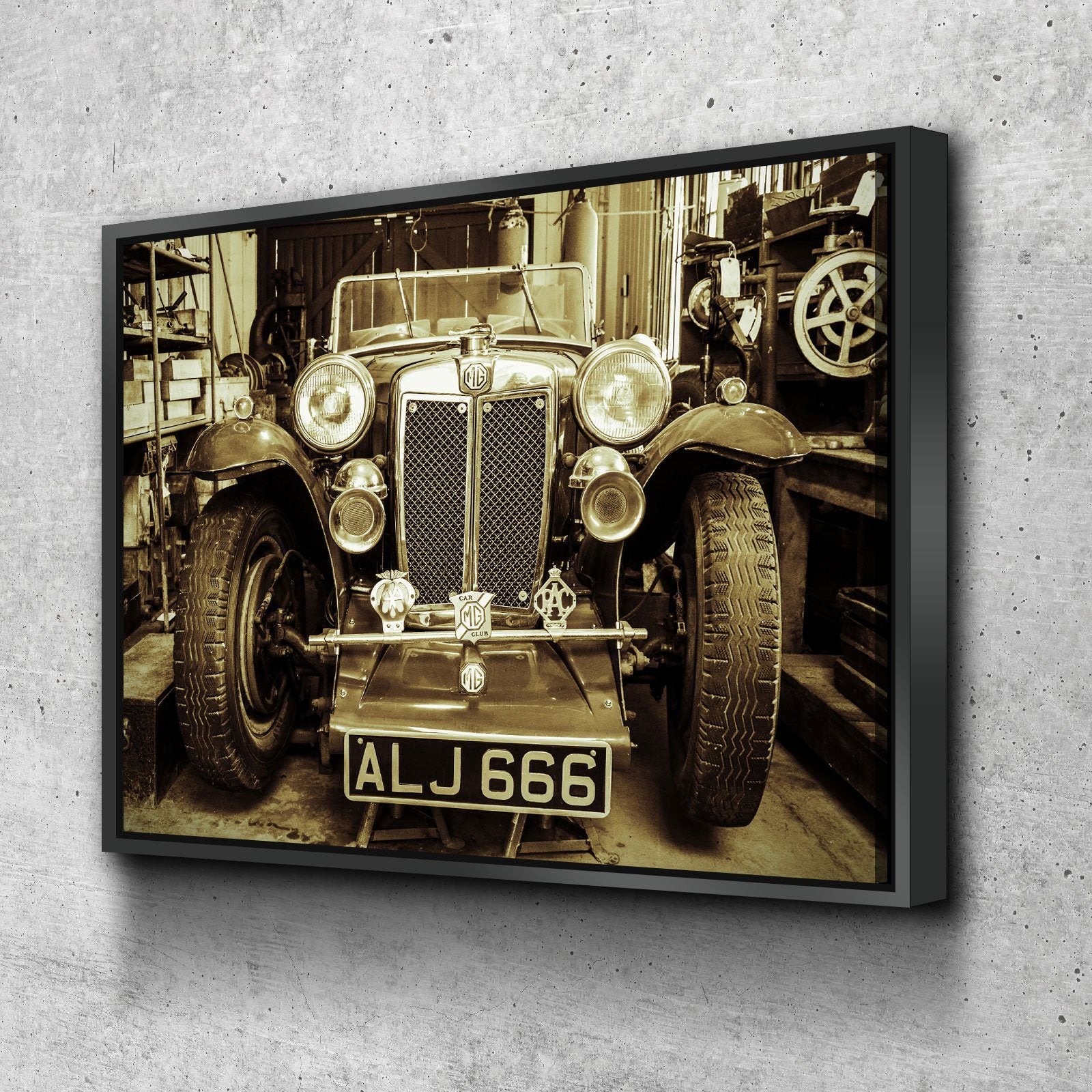 Classic Roadster - Amazing Canvas Prints