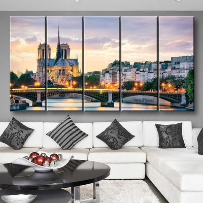Notre Dame In Paris - Amazing Canvas Prints