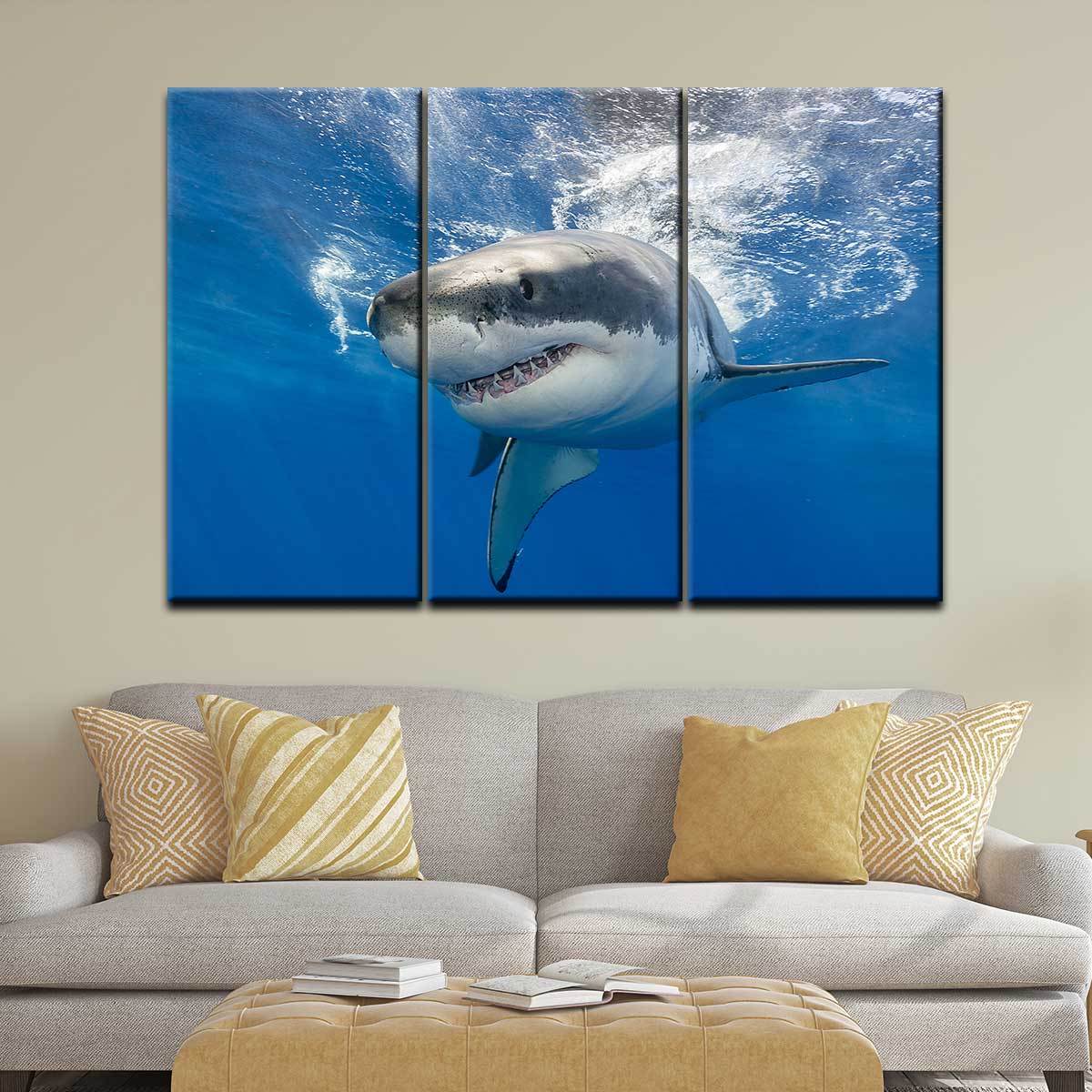 Great White Shark - Amazing Canvas Prints