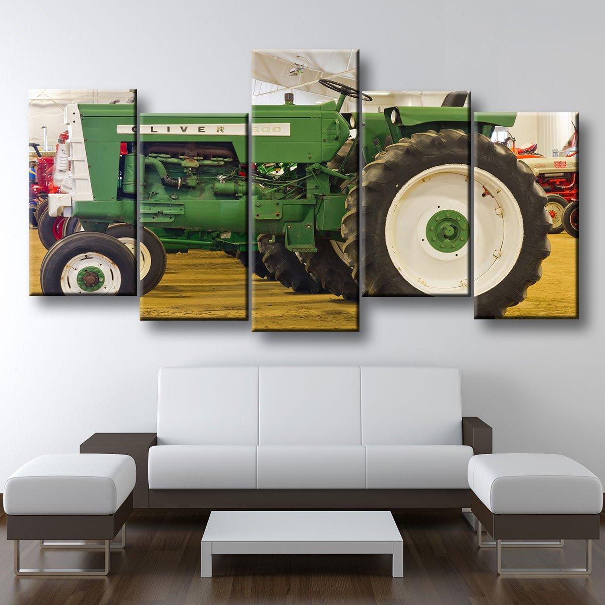 Oliver Tractor - Amazing Canvas Prints