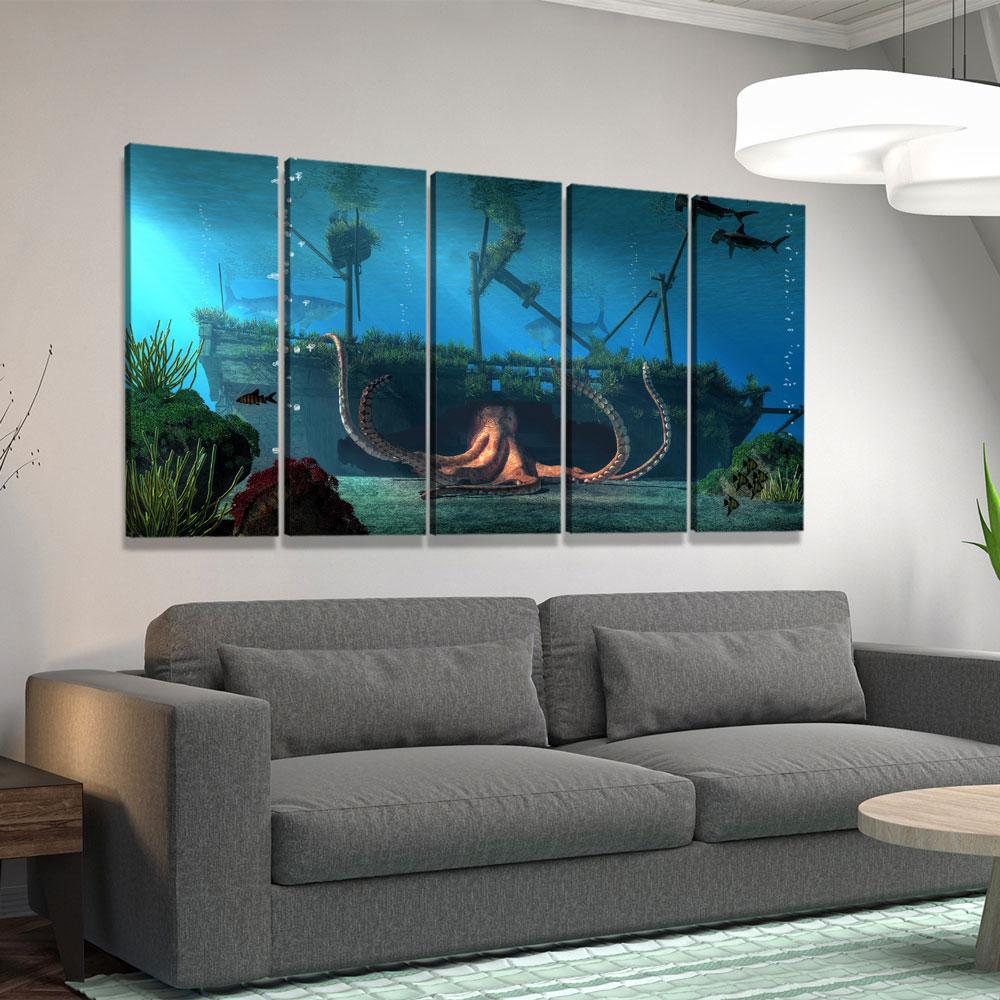 Sunken Ship - Amazing Canvas Prints