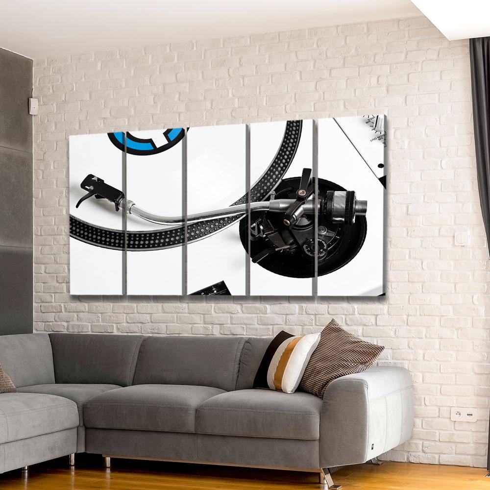White Vinyl Turntable - Amazing Canvas Prints
